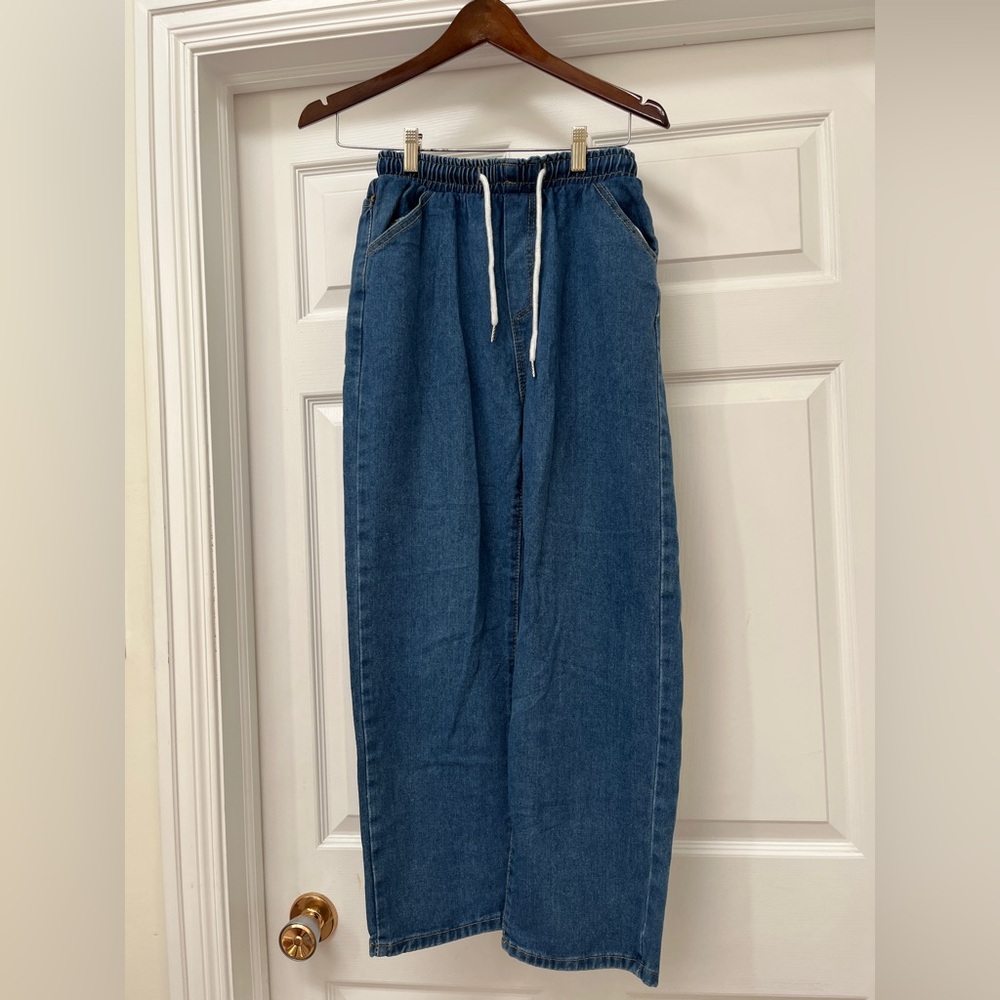 Women's Straight Leg Jeans - Blue, elastic waist size medium